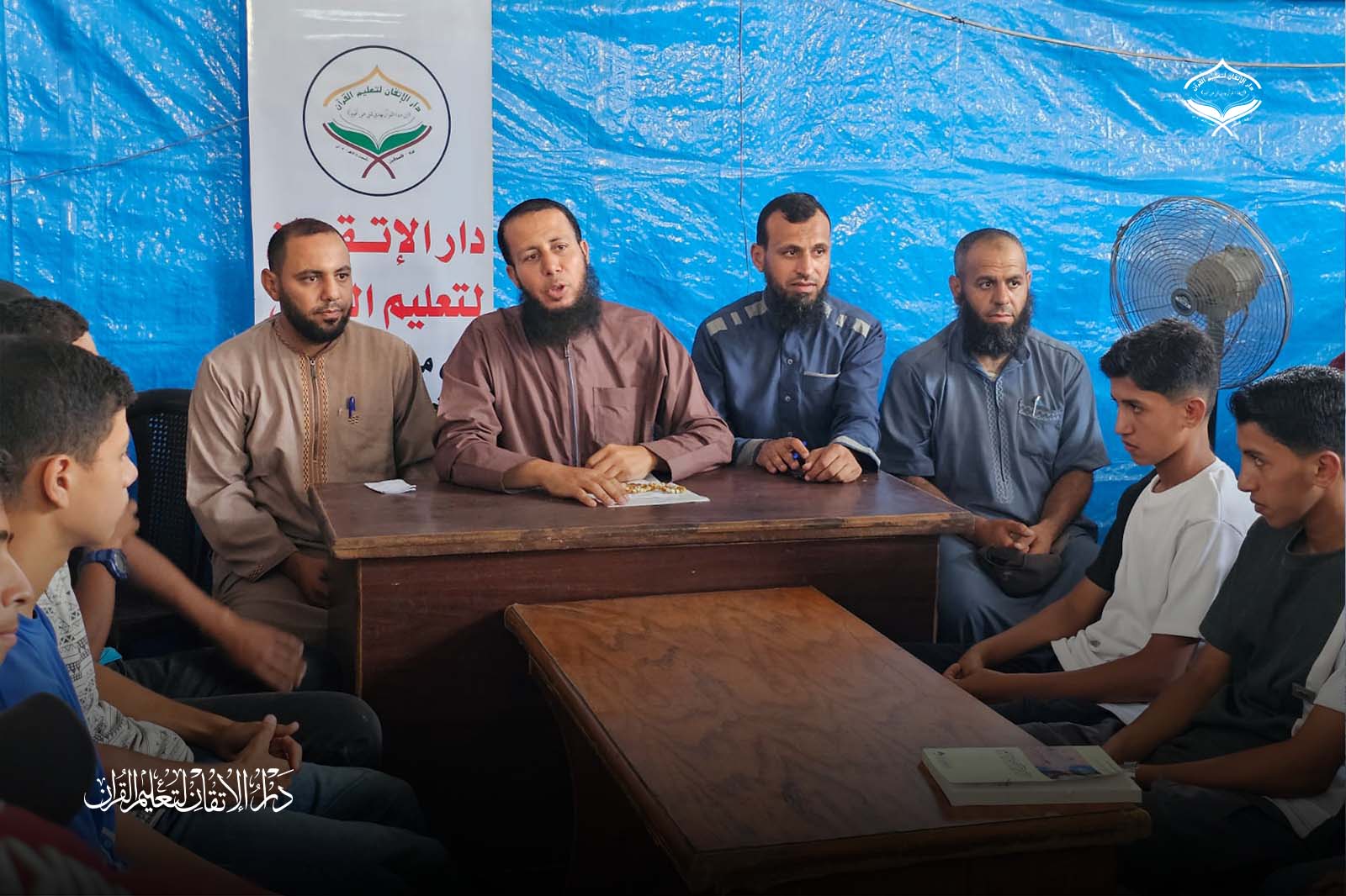 رئيس دار الإتقان يلتقي الطلاب والكادر لبحث تطوير العمل القرآني في غزة ولاستنهاض الهمم