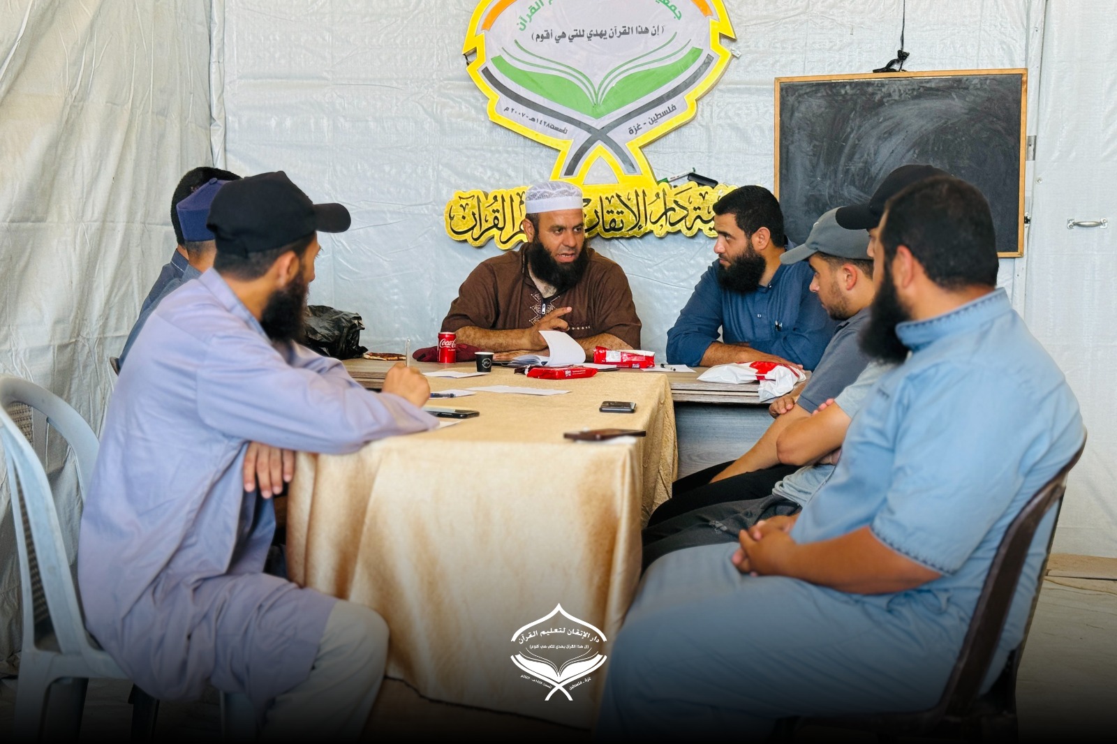 قسم التحفيظ في دار الإتقان يجتمع لمناقشة خطة صيف 2026
