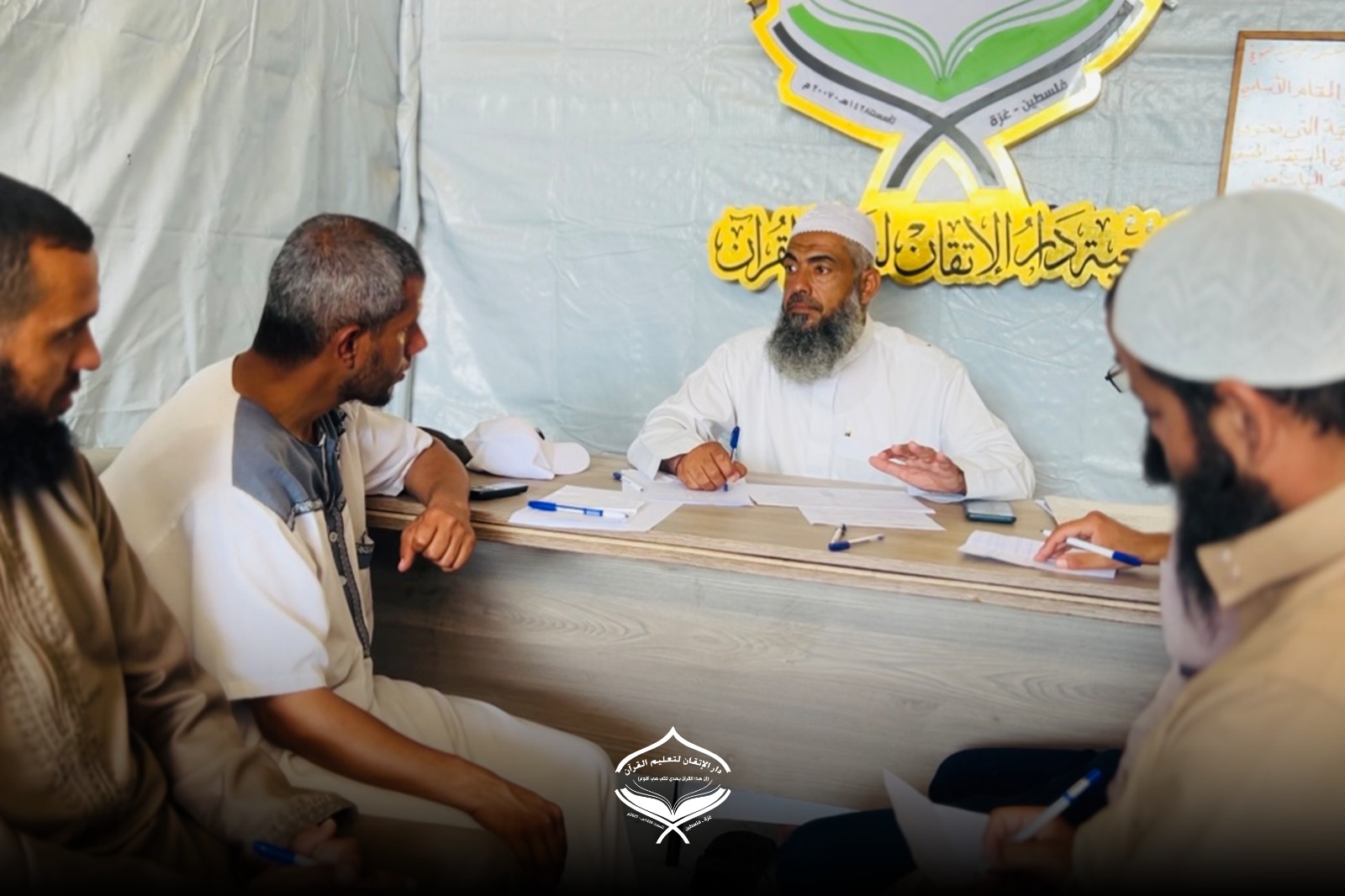 قسم التربية يعقد اجتماعه الدوري في خانيونس جنوب قطاع غزة